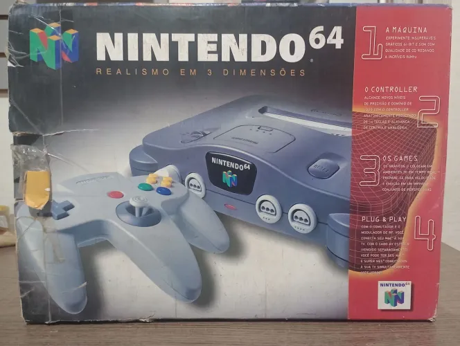 Nintendo 64 na caixa com jogo