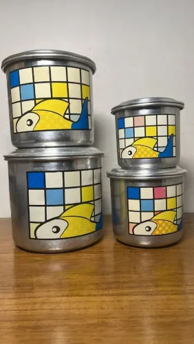 Jogo mantimentos vintage com pintura Romero Brito comprado na antiga Mesbla