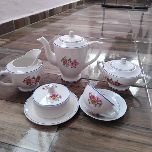 Conjunto de chá porcelana Nadir antigo 