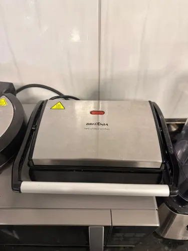 Sanduicheira E Grill Britânia Press 220v