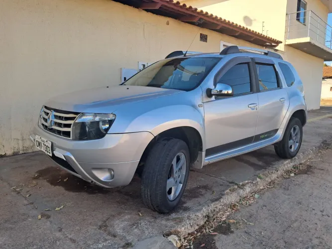 Renault Duster Dynamique 1.6 Hi-flex 16V Mec. 2013