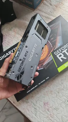 Placa de Vídeo Gigabyte GeForce RTX 3060 12GB GDDR6
