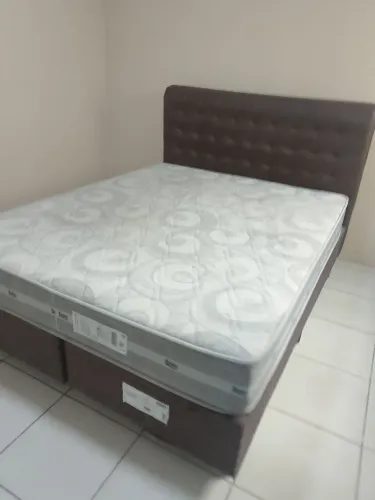 Cama Queen Size 158x198 + cabeceira