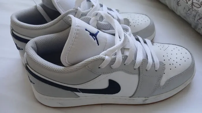 Tênis Air Jordan 1 Low GS