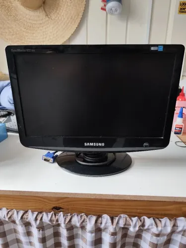 Monitor Samsung Sync Master 632nw
