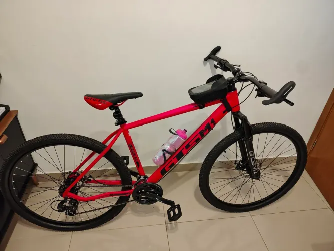Bicicleta Aro 29 GTS M1 Expert Rosa - Estado de Nova + Acessórios