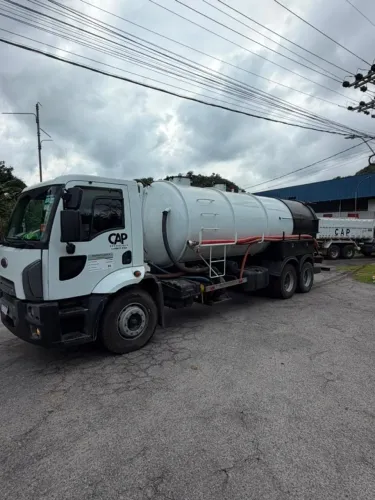 FORD CARGO 2429 2014 ? COMBINADO HIDROJATO + VÁCUO - LIMPA FOSSA