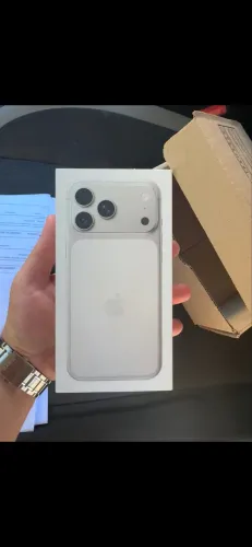 IPHONE 17 PRO MAX LACRADO PRATA