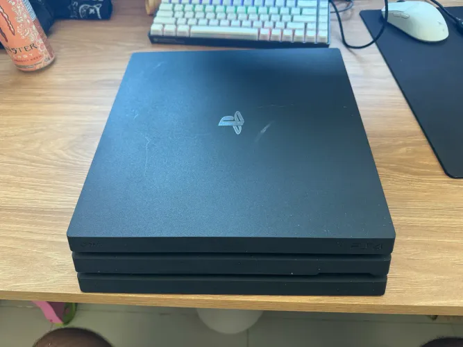 PS4 PRO 1TB 