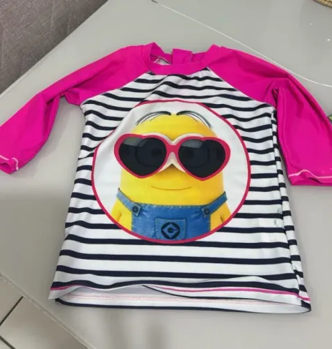 Blusa UV meu malvado favorito -10 anos