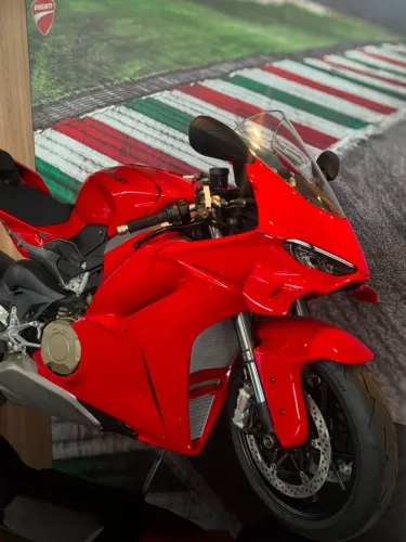 Ducati Panigale V4 2026 0KM **Confira as condições