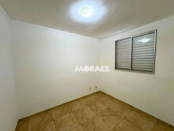 Apartamento com 2 quartos, 49 m² - venda por R$ 165.000 ou aluguel por R$ 1.000/mês - Parq