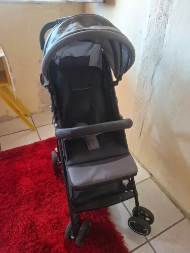 CARRINHO DE BEBÊ