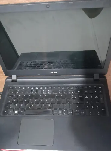 notebook acer es1-572