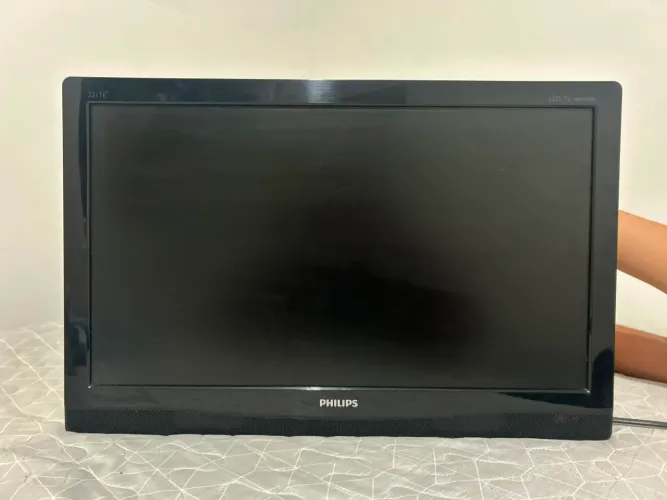 TELEVISÃO 22 POLEGADAS
