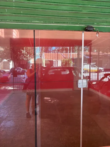 Alugo ponto comercial em avenida no jardim satélite