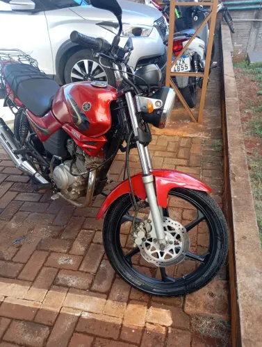 Ybr 2008 com rodas esportiva 