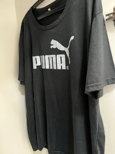Camiseta preta da puma clássica
