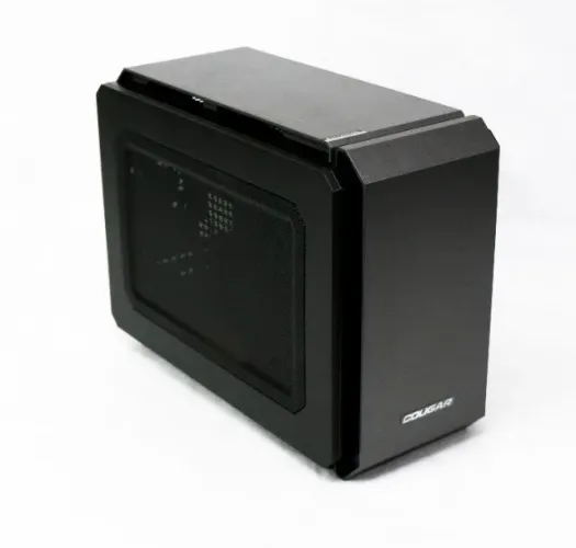 Gabinete ITX Cougar QBX