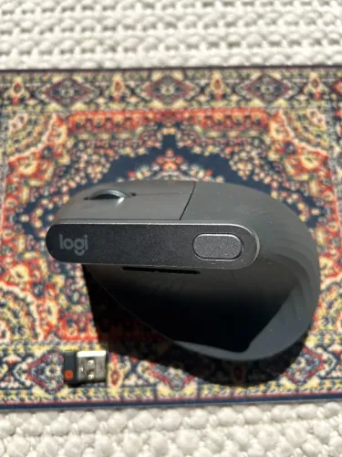 Mouse Logitech MX Vertical - Sem Fio