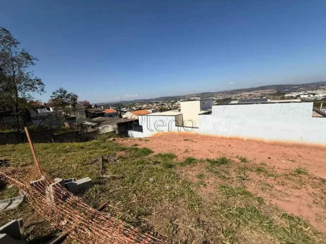 Terreno à venda em Valinhos, Condominio Vivenda das Pitangueiras, com 300 m²