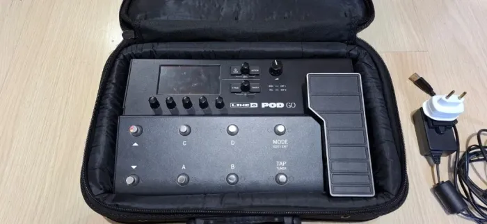 Pedaleira Line 6 Pod Go