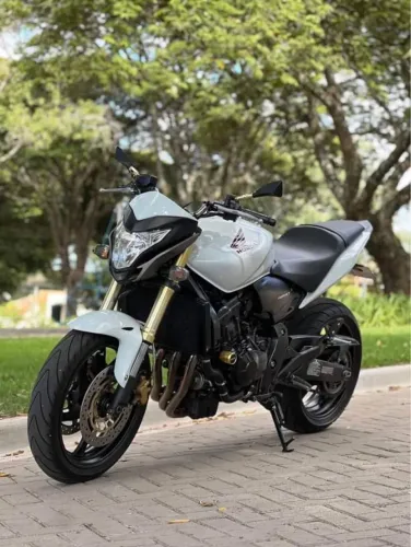Hornet 600 2013