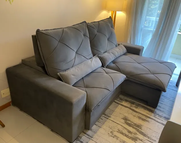 Sofá retrátil 2 lugares - Suede cinza