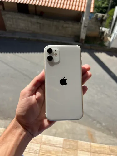 iPhone 11 64GB