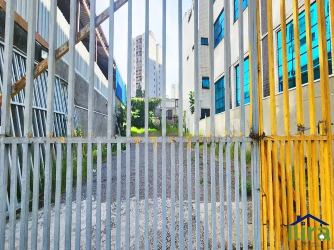 Aluga Estacionamento de 300m², No Centro de Osasco- Sp-