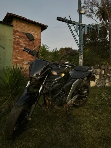 Fazer 250