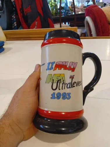 Linda caneca comemorativa da AFA