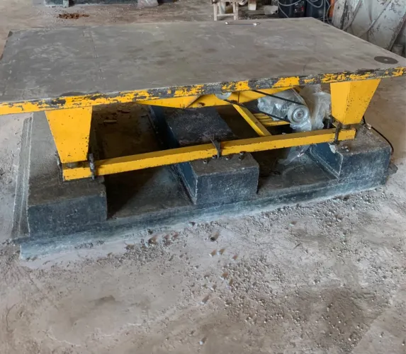 Mesa vibratória de concreto