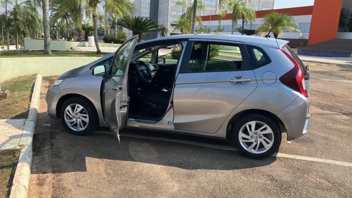 Honda Fit LX 1.5 Flexone 16V 5P Mec. 2015