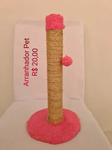 Vende-se arranhador para gato