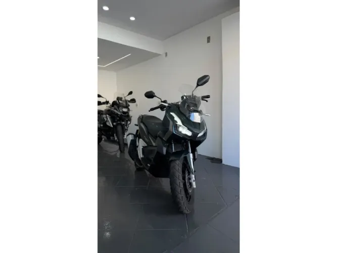 Honda Adv 160 2024