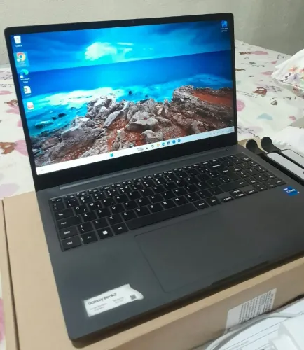 VENDO NOTEBOOK GALAXY BOOK 2 CORE I7