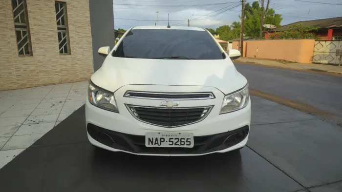 Chevrolet Prisma Sed. LT 1.0 8V Flexpower 4P 2013