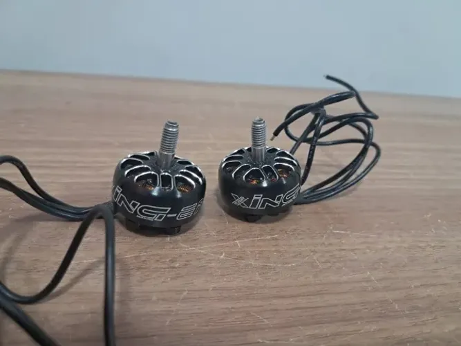 Motores Xing-e Pro 2207 1800kv