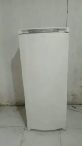 Vendo geladeira funcionando perfeitamente