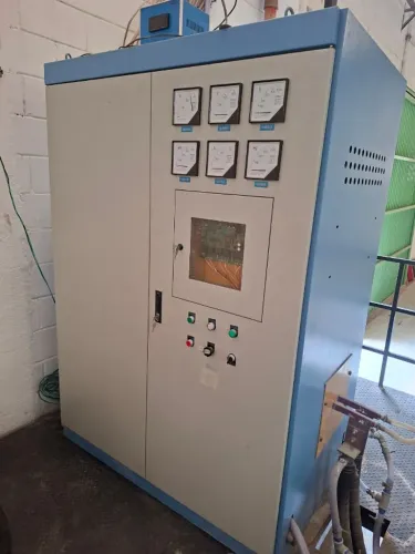 Forno de Indução 200 Kg Fundição Materiais Ferrosos