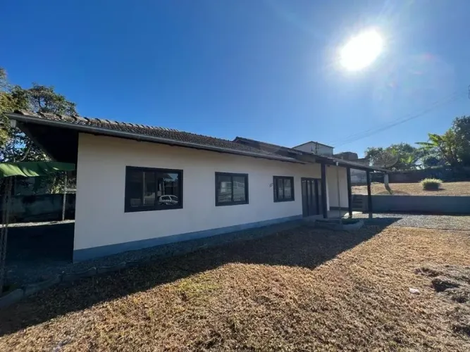 Casa TIMBÓ - SC