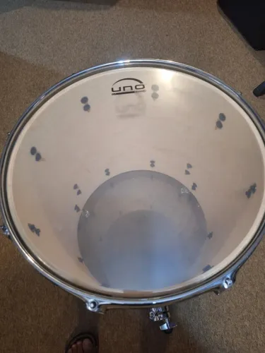 Surdo de bateria Nagano 18 pol. peles Evans