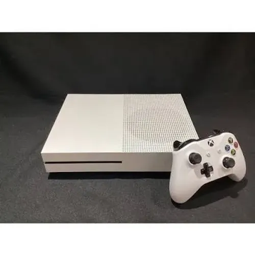 Xbox One S + 1 Controle + Jogo FIFA 22 em Mídia Física 