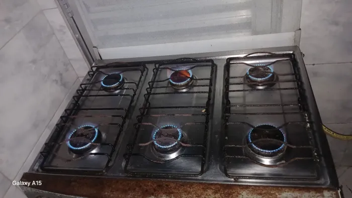 Vende-se fogão funcionando perfeitamente precinho!