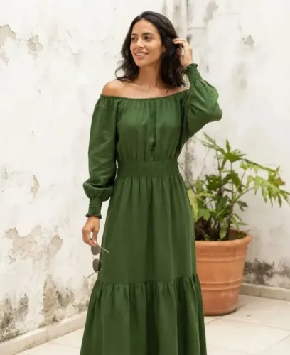 Vestido Verde Militar Em Viscose. Tamanho 42 (Usado)
