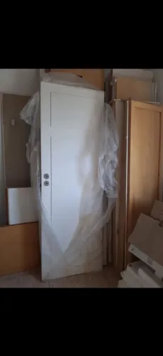 Porta 2,10 X 0,72