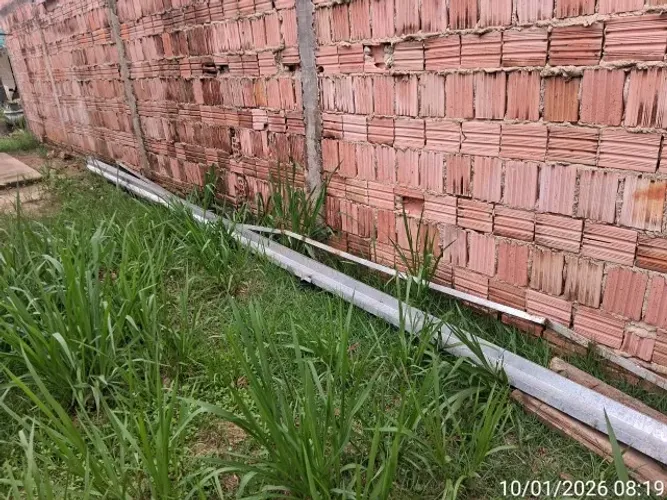 Doação treliça e calha varanda