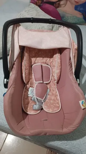 Vendo bebê conforto 