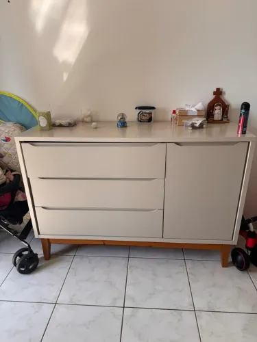 Jogo de quarto infantil madeira off white/bege